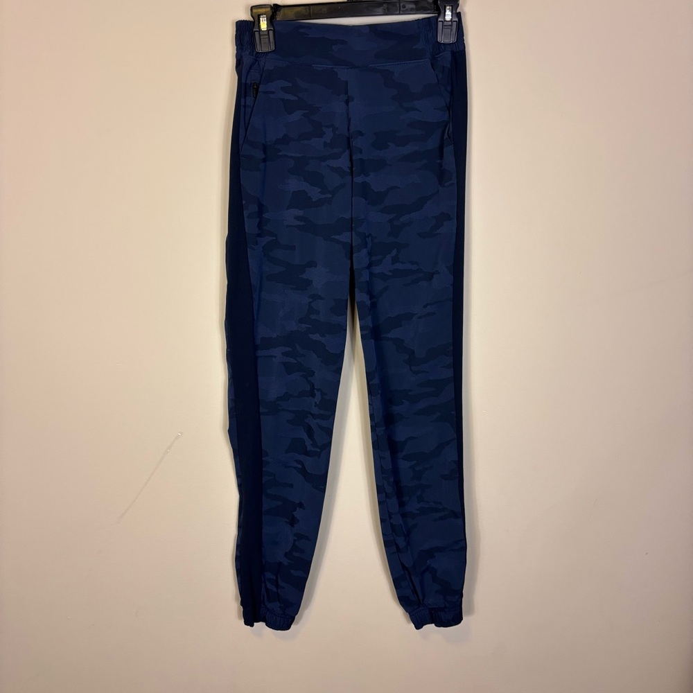 Athleta Brooklyn Navy Camo Textured Jogger Pants Women’s‎ 0